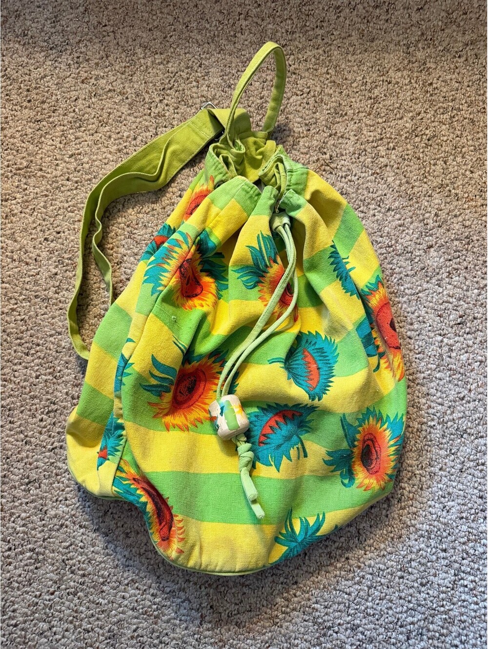 Vintage fabric sunflower drawstring sling beach bag